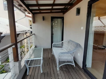 7 Bedroom Apartment
