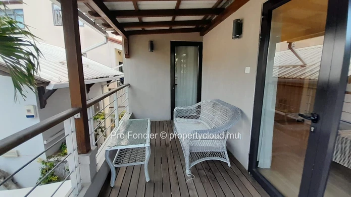 Bloc of apartments for sale in Albion - Ideal for investment
