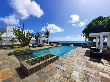 4 Bedroom Villa