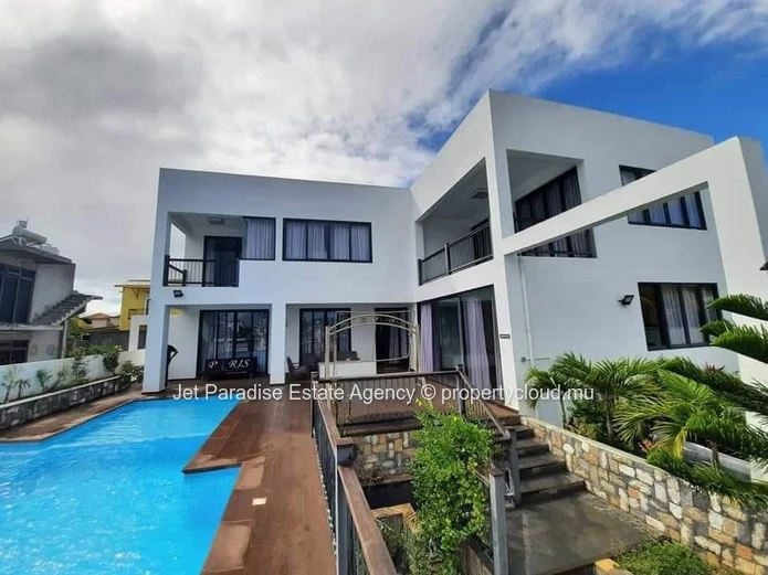 Magnifique Villa avec Piscine