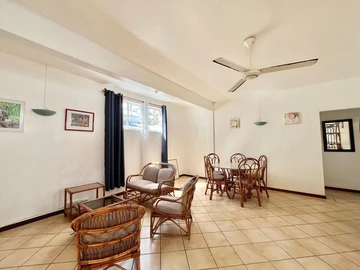 5 Bedroom Villa