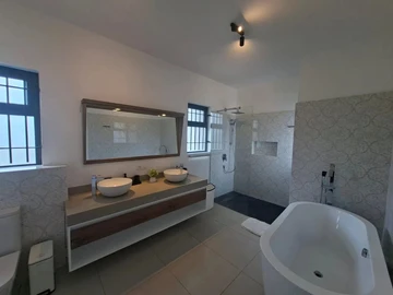 3 Bedroom Villa