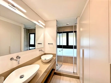 3 Bedroom Townhouse, Duplex
