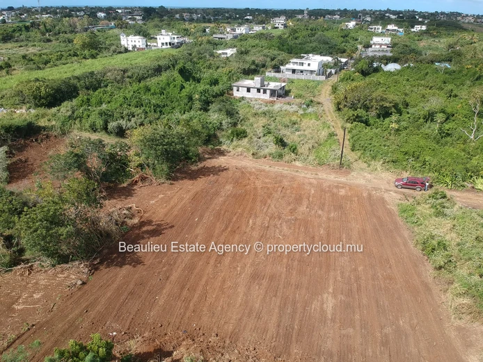 Parcelle agricole à vendre – Réunion Maurel, Petit Raffray