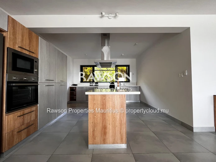 Appartement de 3 chambres | Tamarin | Élégant & Moderne