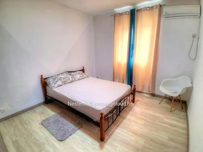 Triplex 3 chambres avec piscine commune – Grand Gaube
