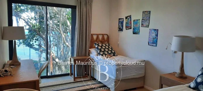 PEREYBERE - Appartement en front de mer - 3 chambres