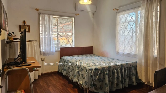 Mison de 3 chambres meublé en vente Beau Bassin 