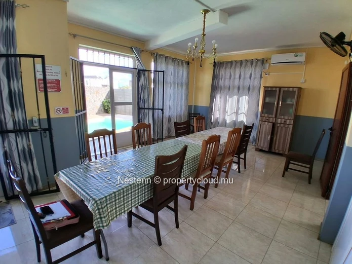 Villa de 8 chambres