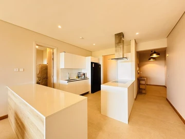4 Bedroom Apartment