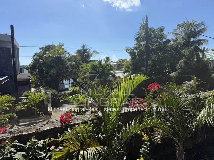 Exceptional Duplex in Pointe aux Canonniers