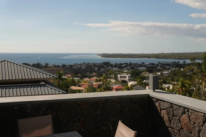 4-Bedroom Home with Panoramic Ocean Views