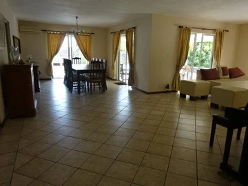 Maison de 4 Chambres
