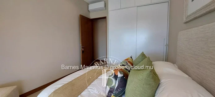 POINTE AUX CANONNIERS - High-end Apartment with Deck & Pool- 3 bedrooms