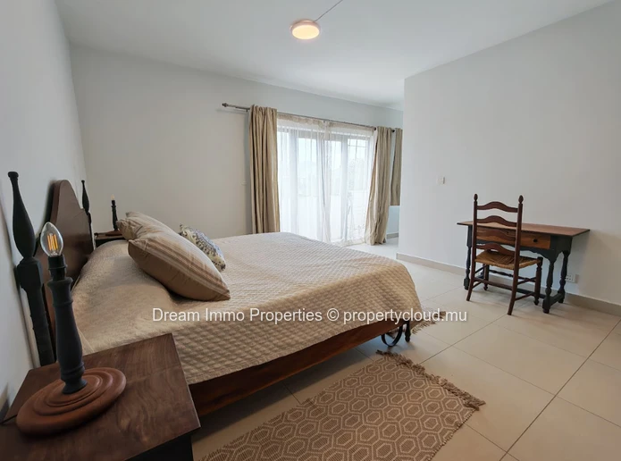 Location Superbe Penthouse En Duplex À Quatre Bornes – Ile Maurice