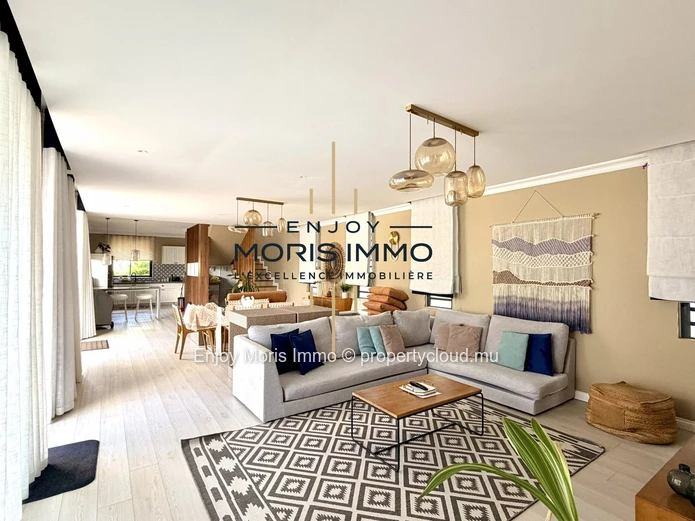 Modern villa for rent in Calodyne – Mauritius – 300 m from the beach