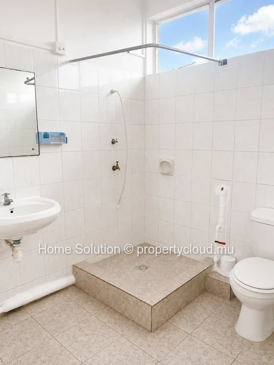 Beautiful, bright apartment on the 3rd floor – 2 bedrooms