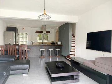3 Bedroom Townhouse, Duplex