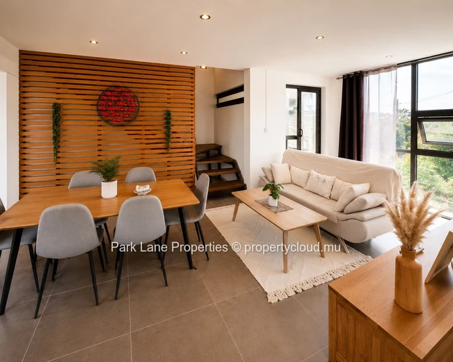 Stylish Three-Bedroom Apartment in the Heart of Bain Boeuf