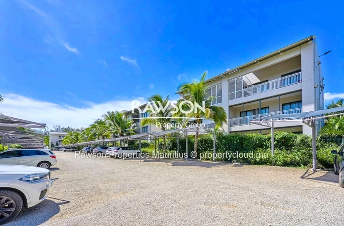 Pas Loin De La Mer, Penthouse A Vendre A Pereybere