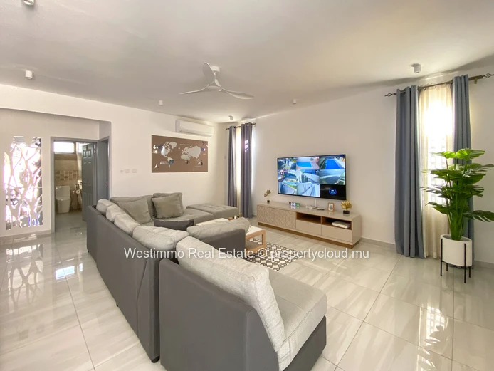 Modern contemporary villa for rent in Grand Baie