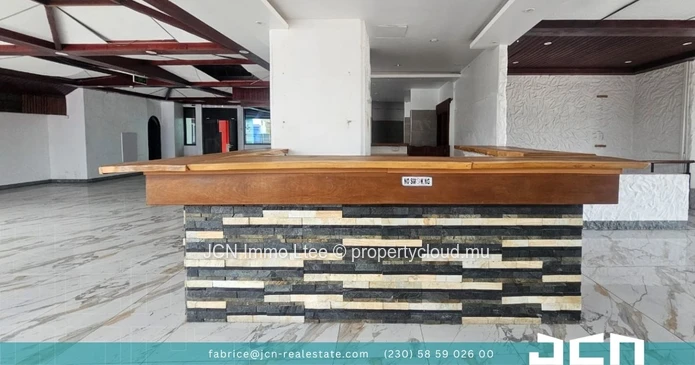 ?? Espace Commercial À Vendre – Quatre Bornes