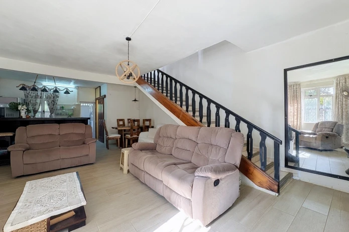 Semi-detached house for rent – Pereybère
