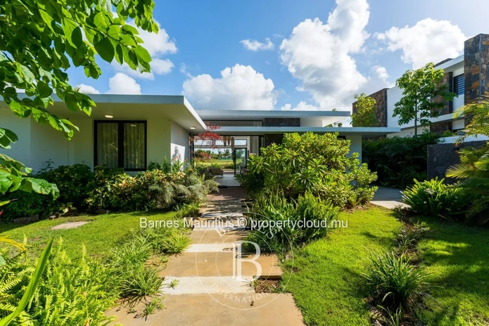 HAUTE RIVE - Villa sur le Golf - 4 Chambres