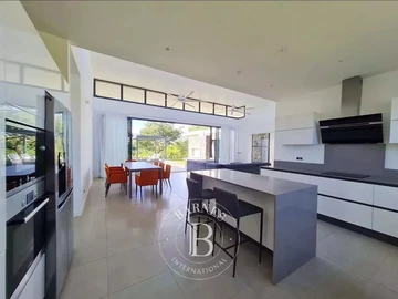 Villa de 5 Chambres