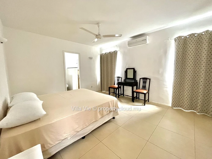 Foret Daruty - Charming 4-bedroom villa with swimming pool and spacious garden