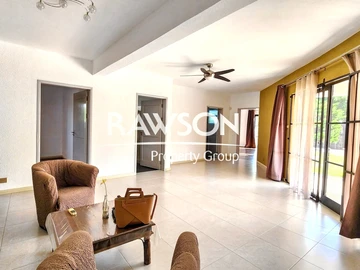 7 Bedroom Villa