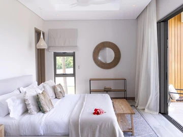 4 Bedroom Villa