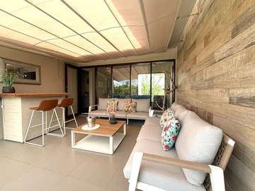 4 Bedroom Villa