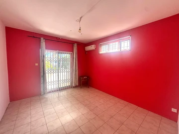 5 Bedroom Villa