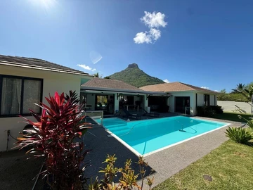 4 Bedroom Villa