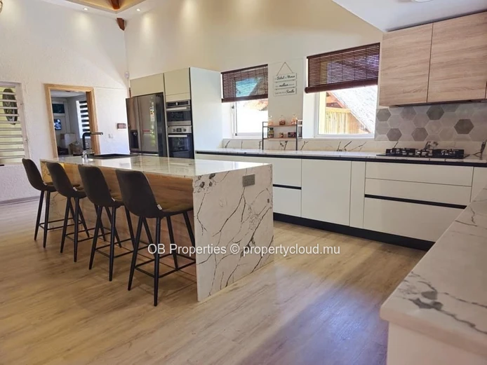 Luxury Balinese Villa | Providence Sur Mer