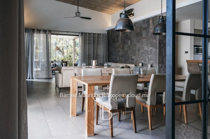 MOKA / BAGATELLE - Magnifique villa à vendre - 4 chambres