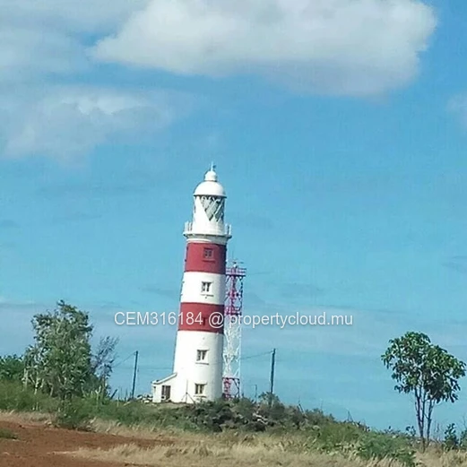 7 Arpents Land for Sale – Albion 