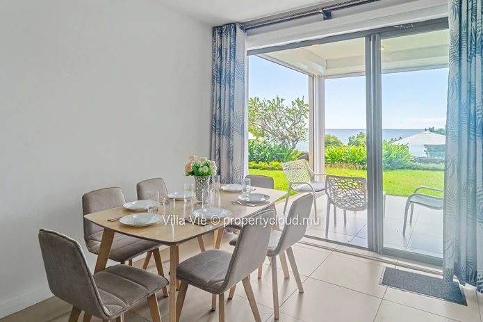 Trou aux Biches - Magnificent apartement with sea view