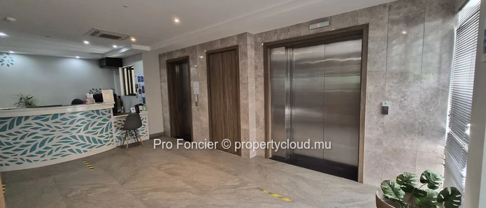 Commercial Space for rent in Quatre Bornes – Prime Location