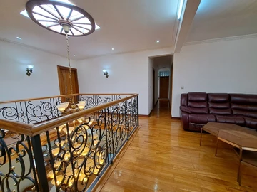 Maison de 4 Chambres