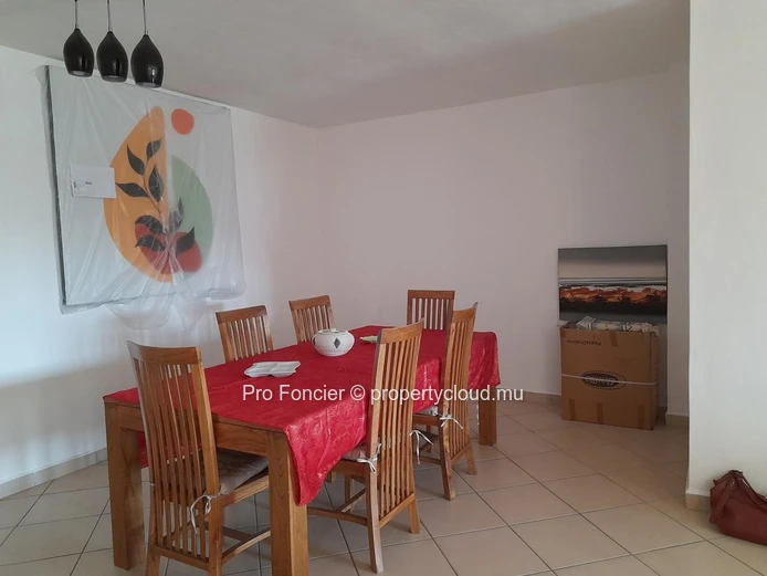 Bon appartement à Quatre Bornes