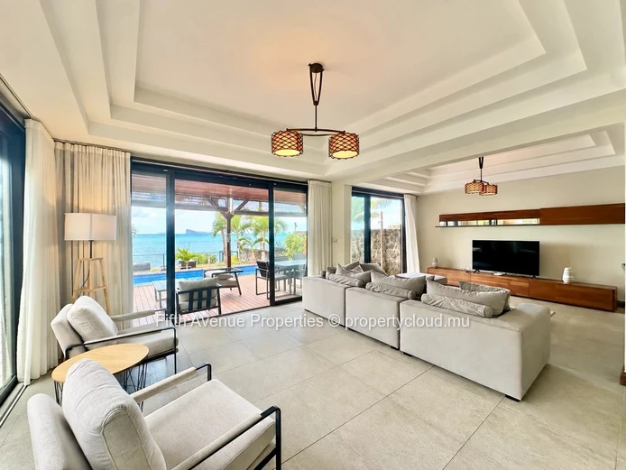 Pointe aux Canonniers - Pieds dans l'eau. Villa de 3 chambres