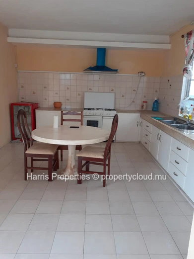 À VENDRE – Spacieuse maison individuelle à Phoenix