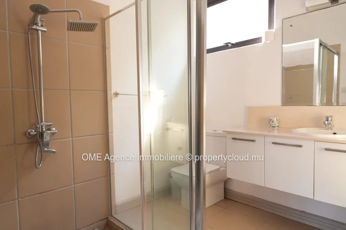 Charmante maison de 3 chambres à Tamarin – Disponible immédiatement