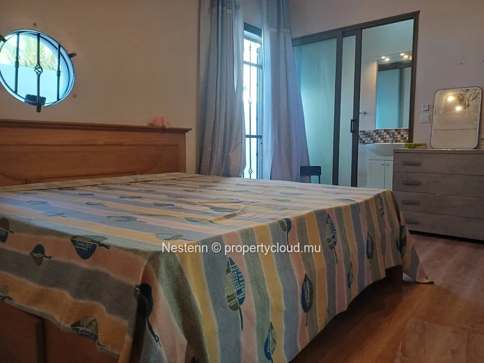 Charming house with a comfortable and modern living space with breathtaking mountain views.