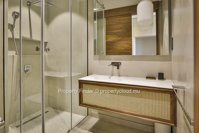 4 Bedroom With Panoramic Lagoon Views