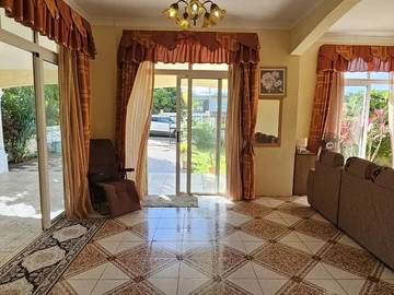 Maison de 4 Chambres