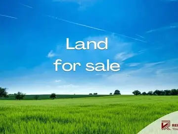 Residential plot of land of 1 acre/arpent for sale in Floreal