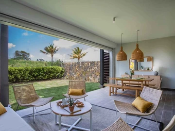 Spacious 3-Bedroom, 2-Bathroom Duplex at Mango Village